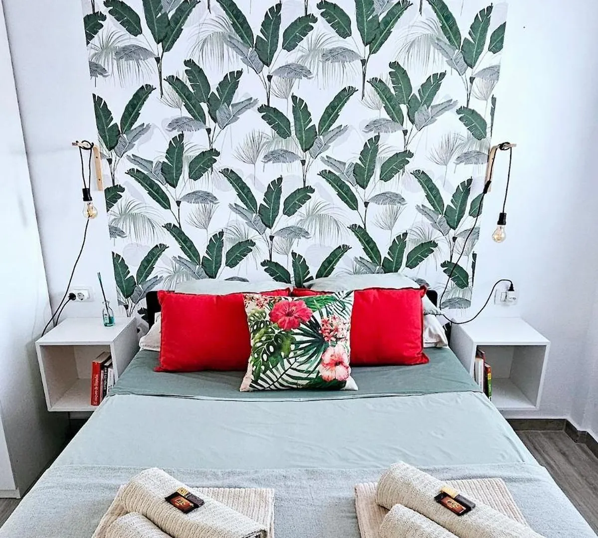 Modern Bohotropical Apartment With Terrace La Medida Espagne