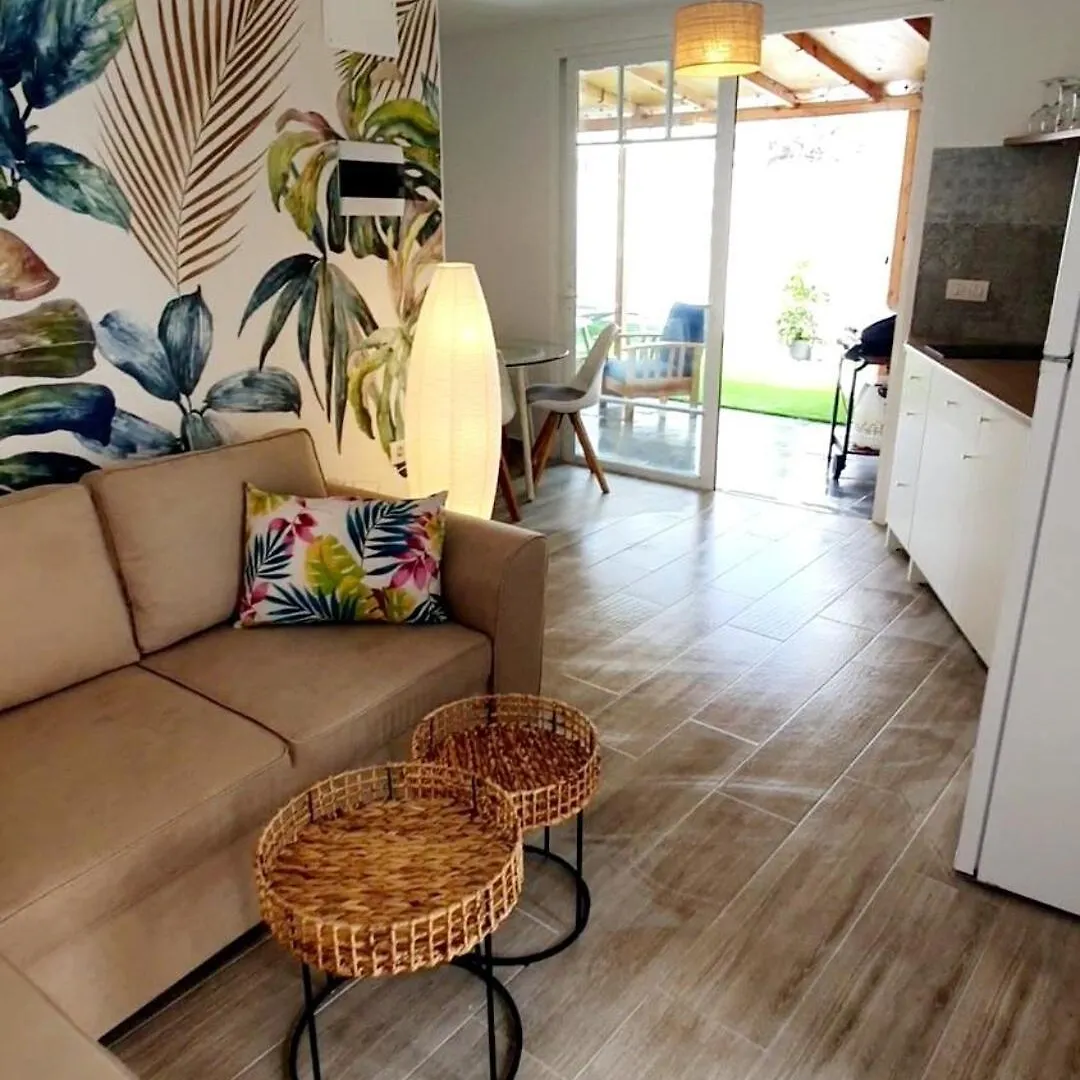 Modern Bohotropical Apartment With Terrace La Medida